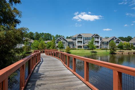 lakeside village apartments succasunna nj.